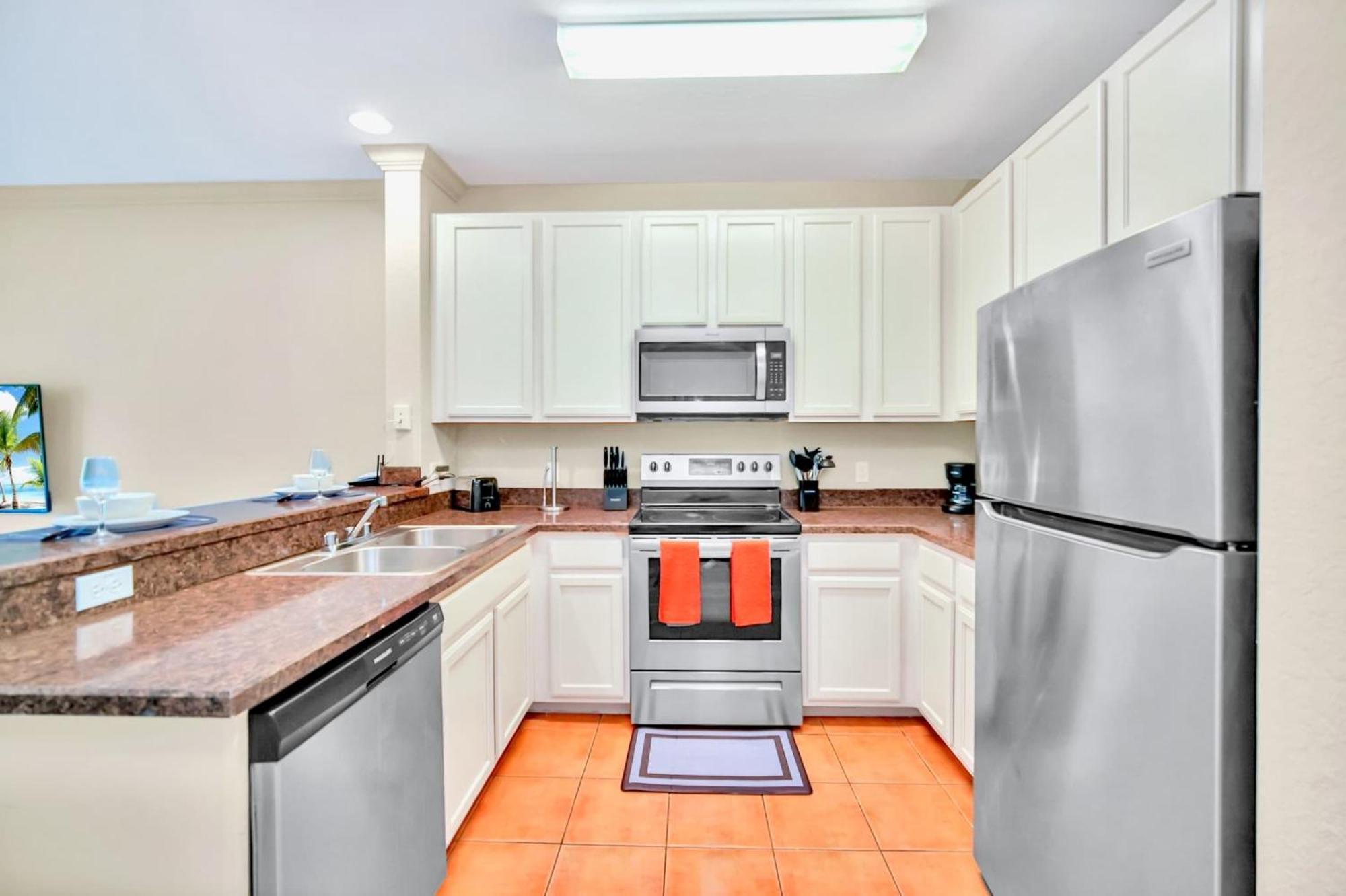 3Br Condo With Hot Tub And Pool - Near Disney ออร์ลันโด ภายนอก รูปภาพ